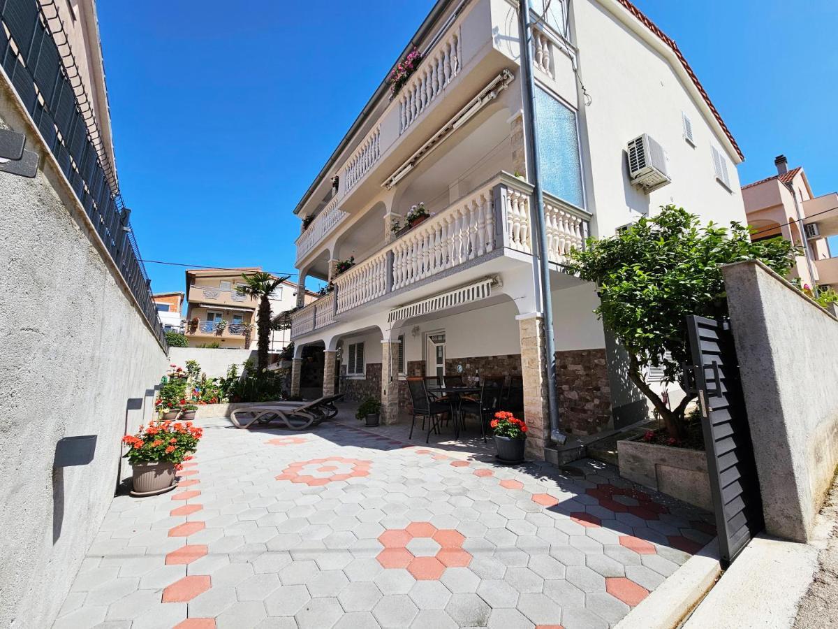 Modern 3Br Apartments In Zadar With Balcony Or Terrace, Free Parking & Ac ภายนอก รูปภาพ