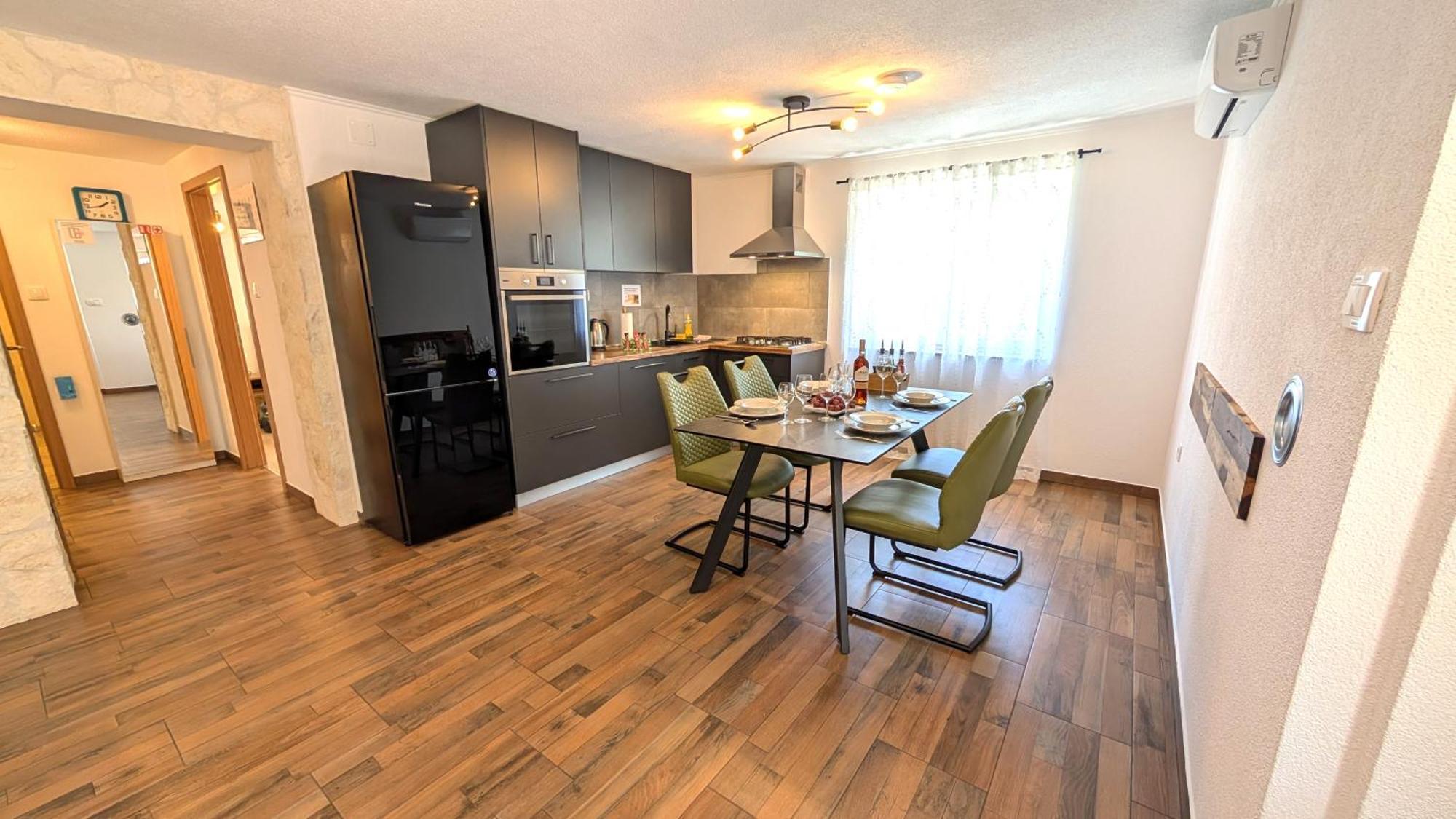 Modern 3Br Apartments In Zadar With Balcony Or Terrace, Free Parking & Ac ภายนอก รูปภาพ