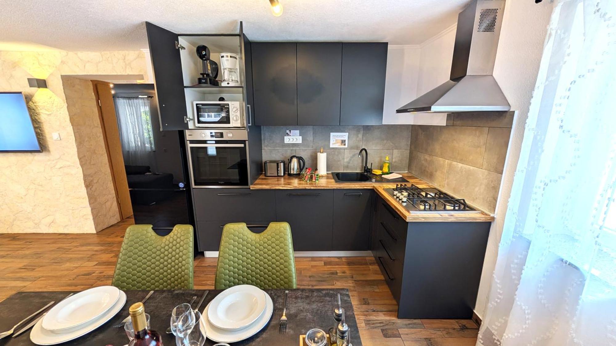 Modern 3Br Apartments In Zadar With Balcony Or Terrace, Free Parking & Ac ภายนอก รูปภาพ